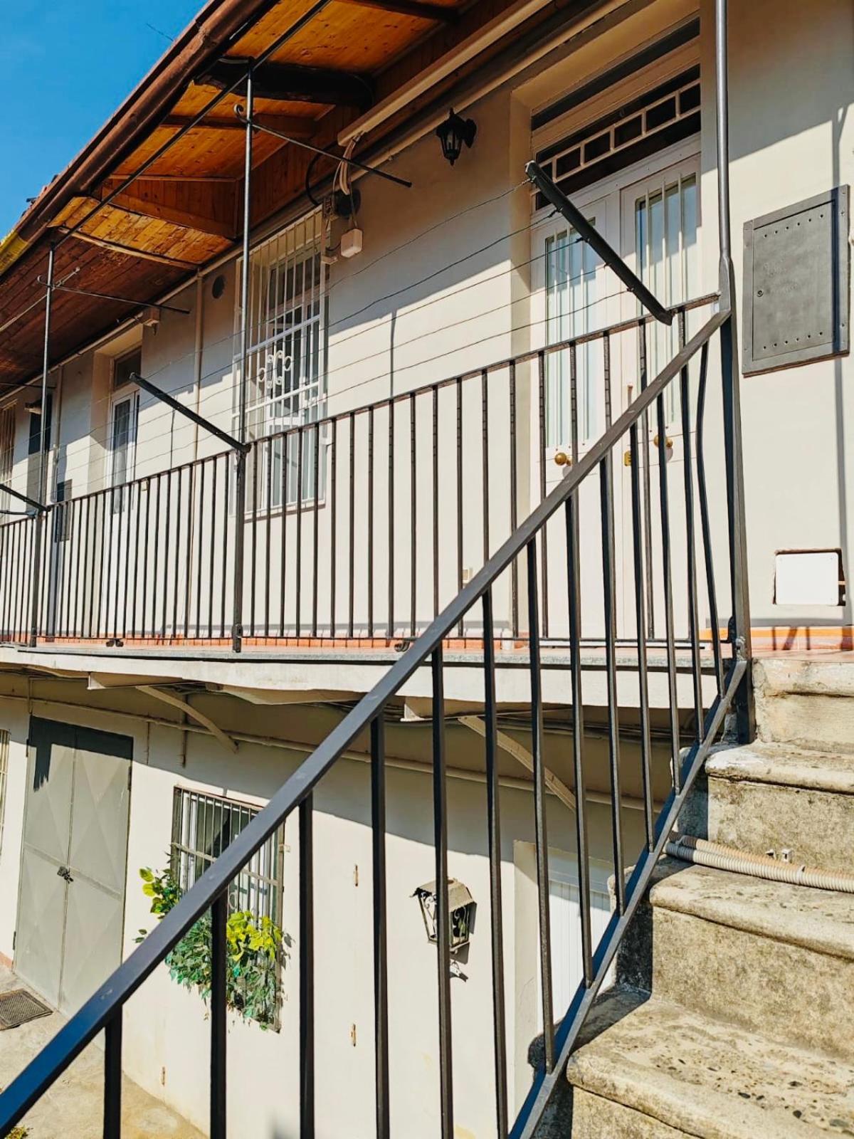 Casetta Nel Cortile Turín Exterior foto